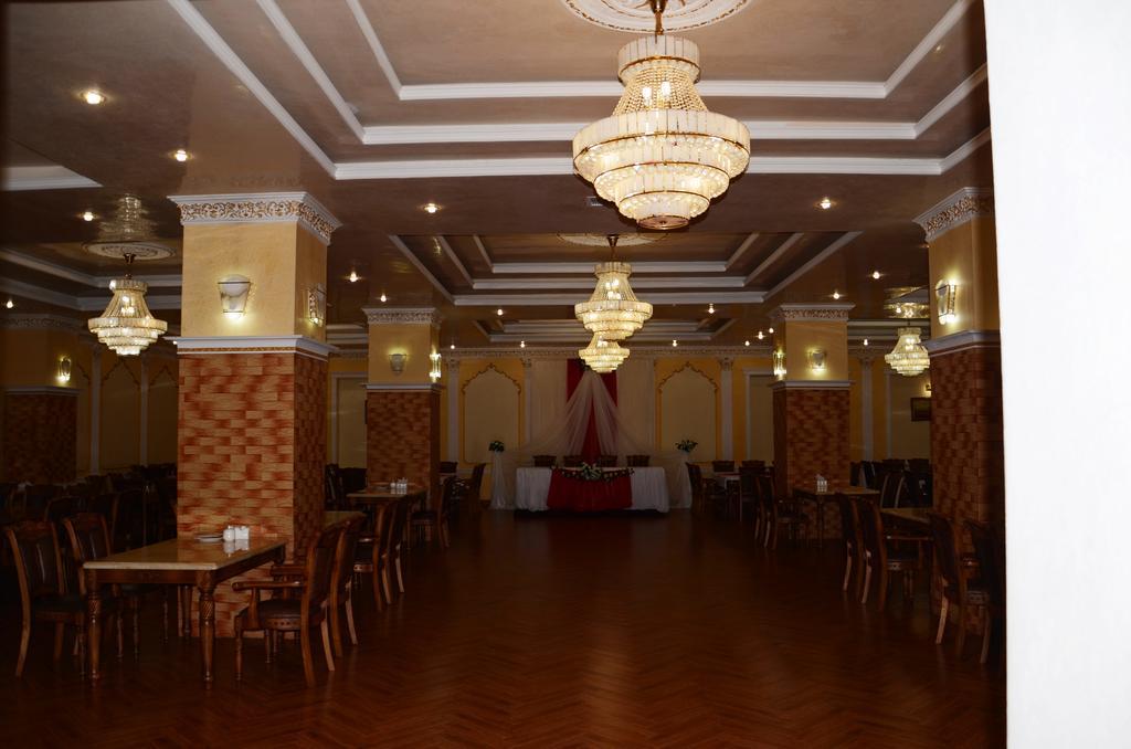 Saryarka Hotel Astaná Exterior foto
